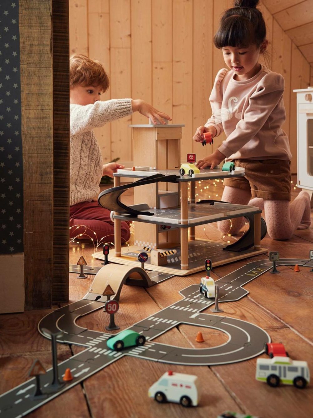 Tracks Playsets Grey/Multi