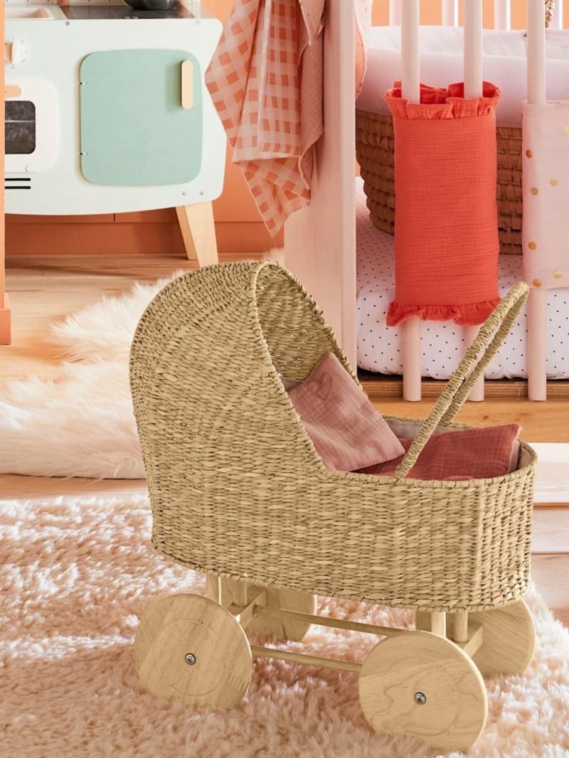 Wicker Pram For Dolls Dolls & Soft Dolls White